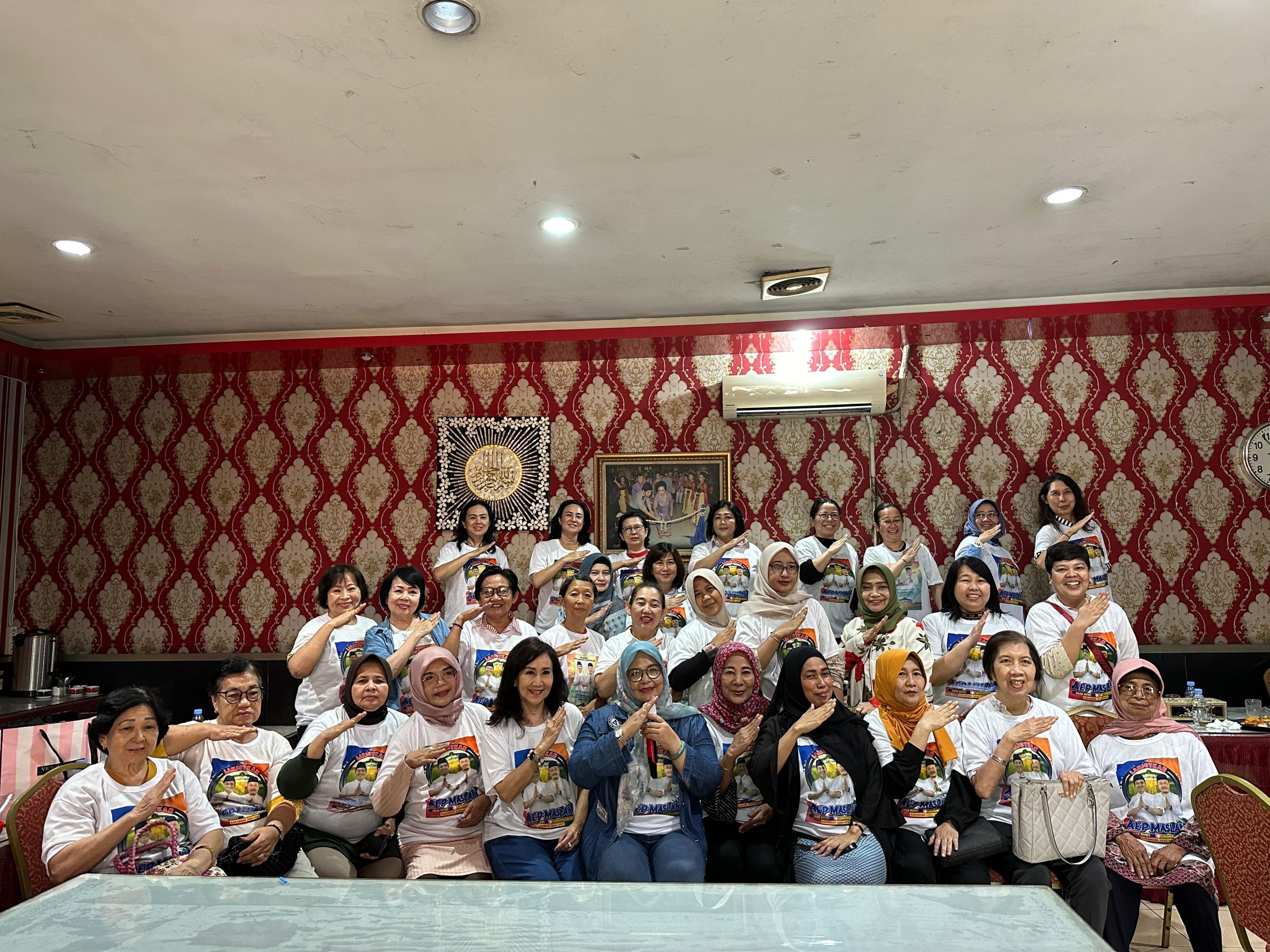 Relawan BKC dan Arisan Community: Suara Rakyat Aep – Maslani untuk Karawang Maju