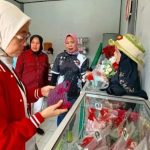 Tangan Tangan Terampil WBP Lapas Perempuan Bandung Memikat Kadivmin Kemenkumham Banten