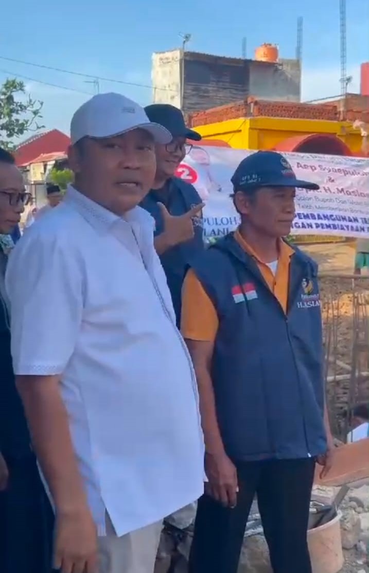 Aksi Nyata Demi Kepentingan Masyarakat H Maslani Bangun Gorong Gorong Ekamas Dengan Dana Pribadi