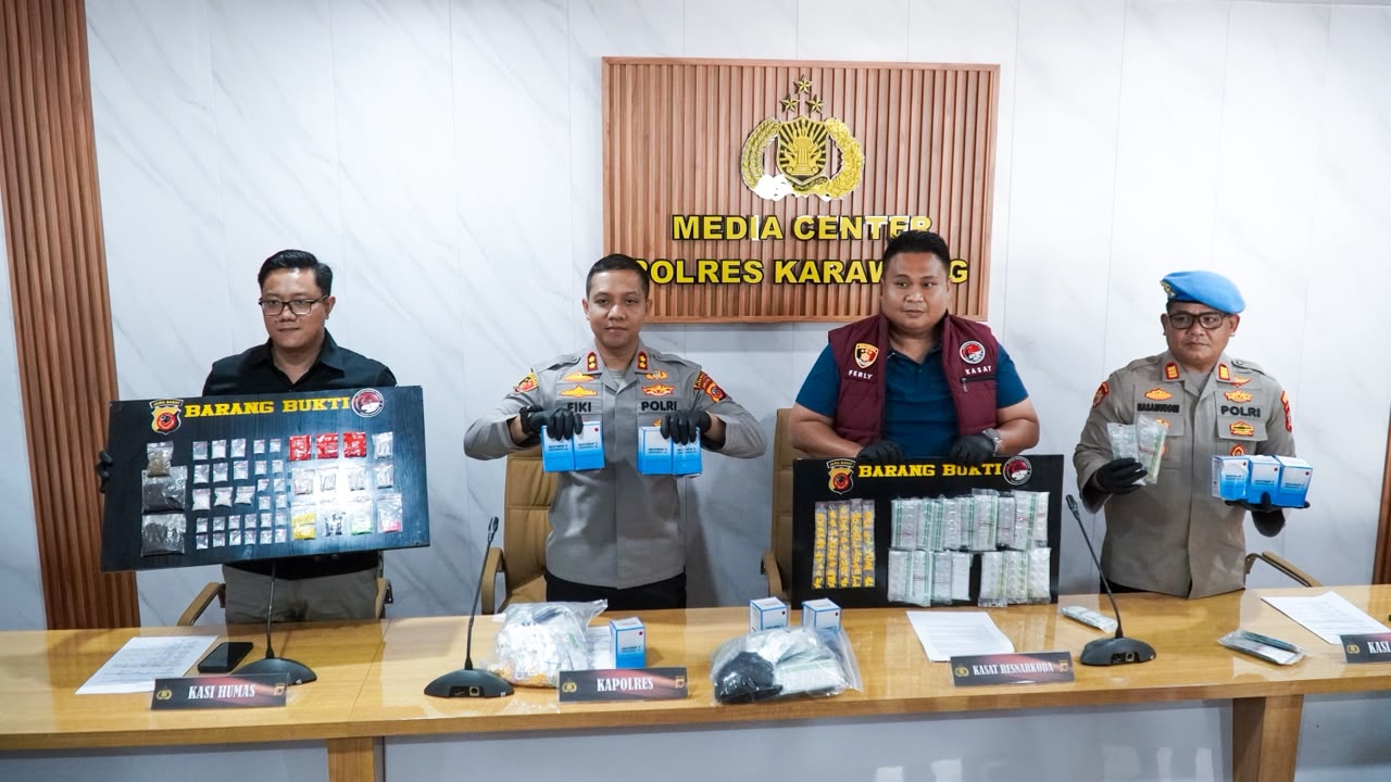 Darurat Narkoba di Karawang: 32 Tersangka Diringkus, Ratusan Gram Sabu dan Ribuan Obat Terlarang Disita